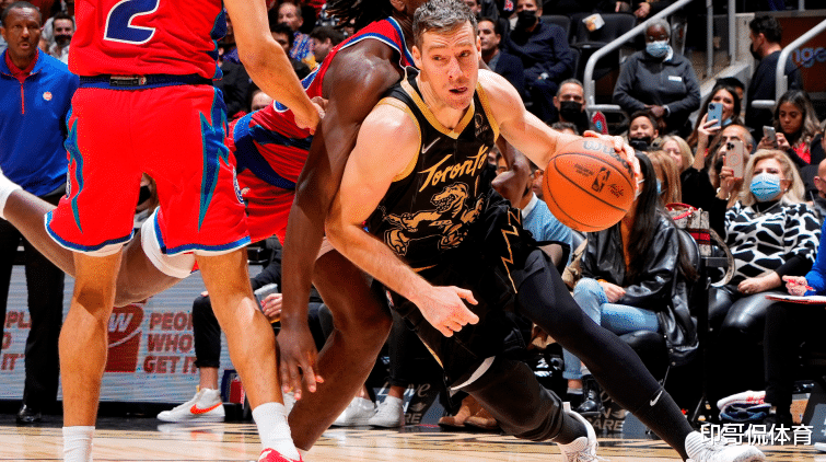 表现不仅令 表现不仅令